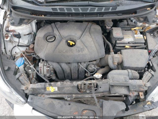 Photo 9 VIN: 5NPDH4AE7GH693075 - HYUNDAI ELANTRA 