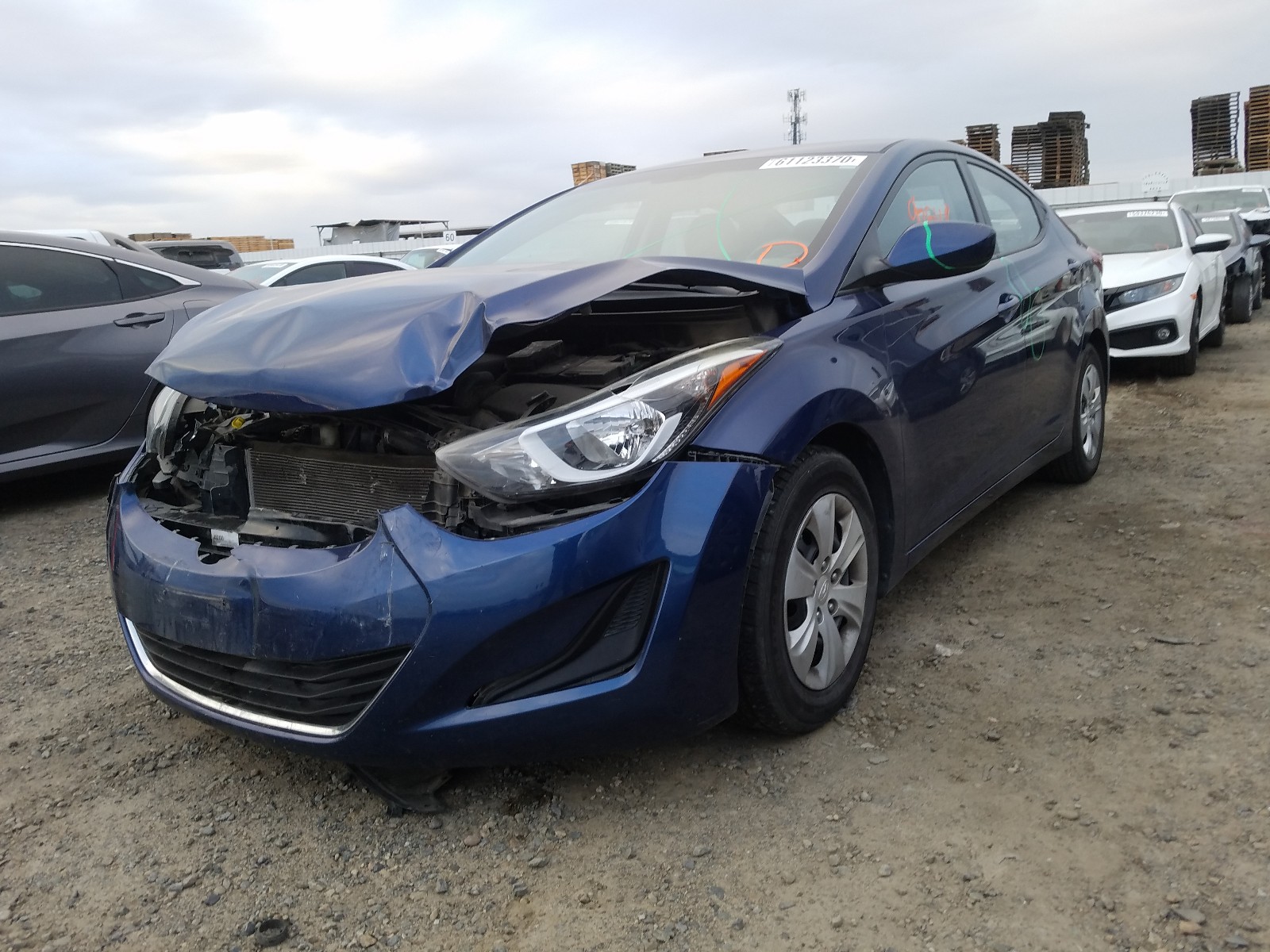 Photo 1 VIN: 5NPDH4AE7GH698521 - HYUNDAI ELANTRA SE 