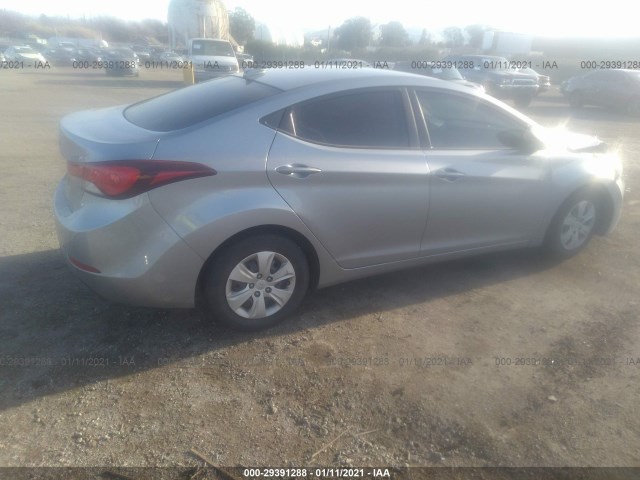 Photo 3 VIN: 5NPDH4AE7GH698955 - HYUNDAI ELANTRA 