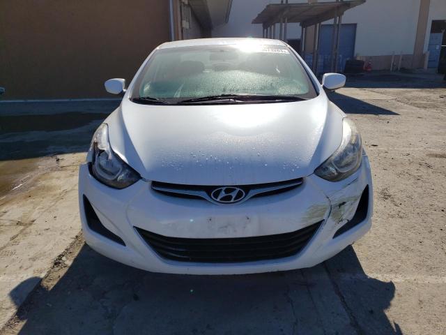 Photo 4 VIN: 5NPDH4AE7GH700218 - HYUNDAI ELANTRA SE 