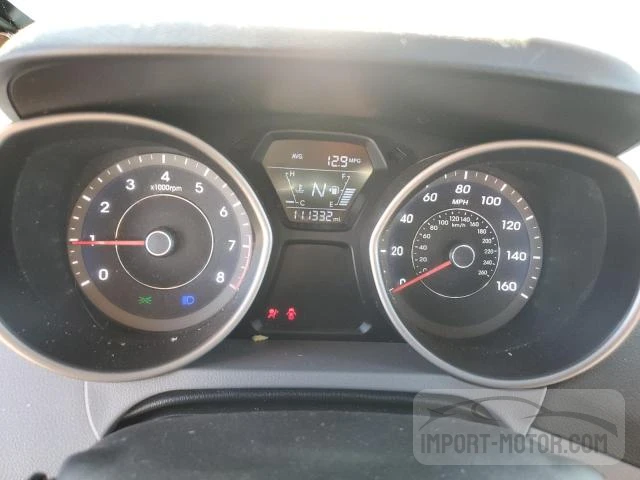 Photo 8 VIN: 5NPDH4AE7GH700283 - HYUNDAI ELANTRA 