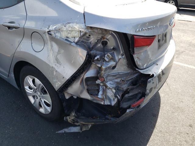 Photo 8 VIN: 5NPDH4AE7GH702535 - HYUNDAI ELANTRA SE 