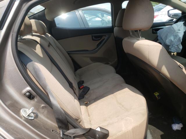 Photo 5 VIN: 5NPDH4AE7GH702745 - HYUNDAI ELANTRA SE 