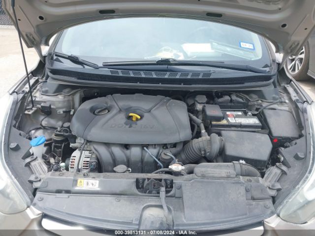 Photo 9 VIN: 5NPDH4AE7GH718427 - HYUNDAI ELANTRA 