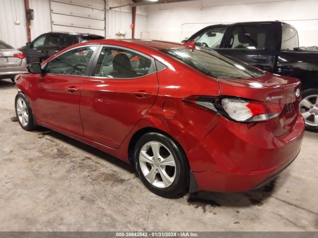 Photo 2 VIN: 5NPDH4AE7GH719173 - HYUNDAI ELANTRA 