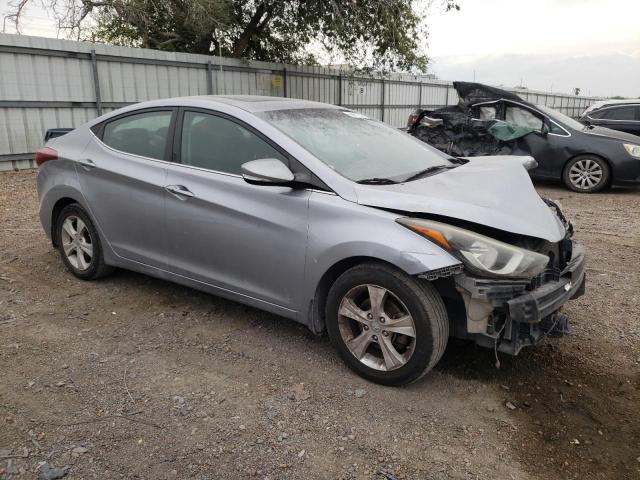 Photo 3 VIN: 5NPDH4AE7GH720470 - HYUNDAI ELANTRA SE 