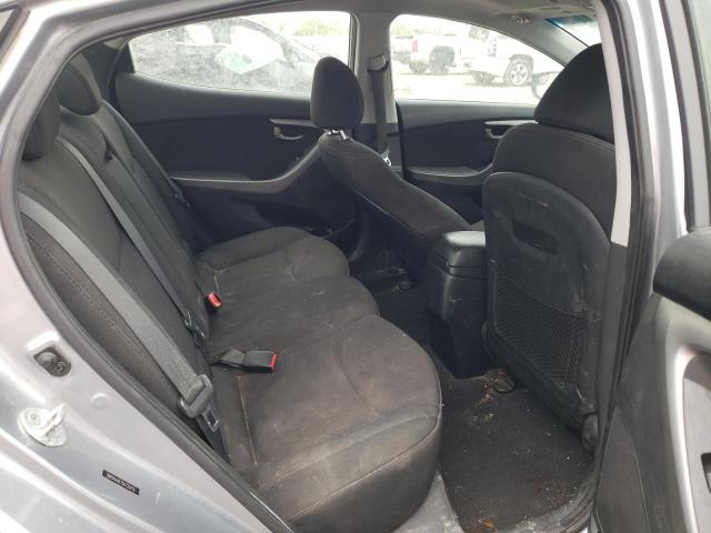 Photo 9 VIN: 5NPDH4AE7GH720470 - HYUNDAI ELANTRA SE 