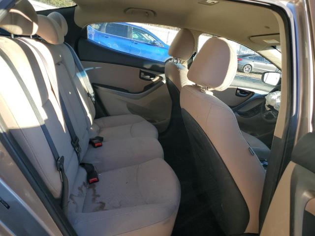 Photo 9 VIN: 5NPDH4AE7GH722493 - HYUNDAI ELANTRA 