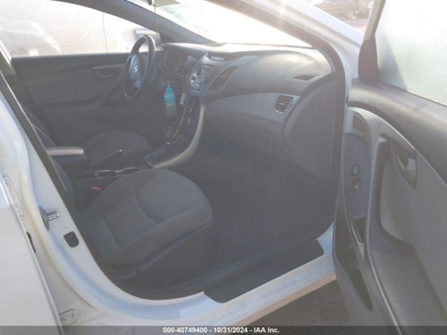 Photo 4 VIN: 5NPDH4AE7GH727497 - HYUNDAI ELANTRA 