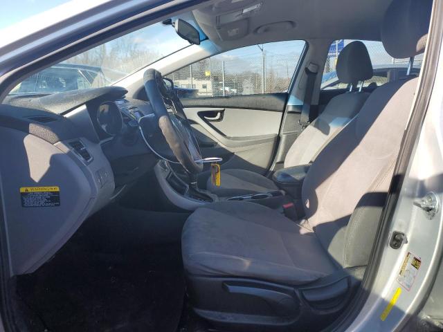 Photo 6 VIN: 5NPDH4AE7GH730738 - HYUNDAI ELANTRA SE 