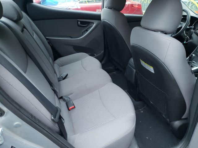 Photo 5 VIN: 5NPDH4AE7GH733364 - HYUNDAI ELANTRA SE 