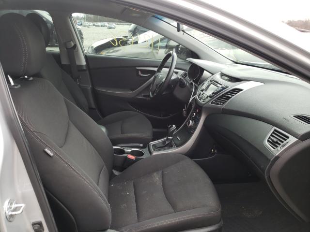 Photo 4 VIN: 5NPDH4AE7GH736538 - HYUNDAI ELANTRA SE 