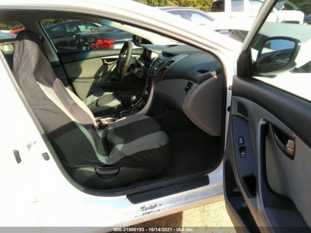 Photo 4 VIN: 5NPDH4AE7GH741643 - HYUNDAI ELANTRA 