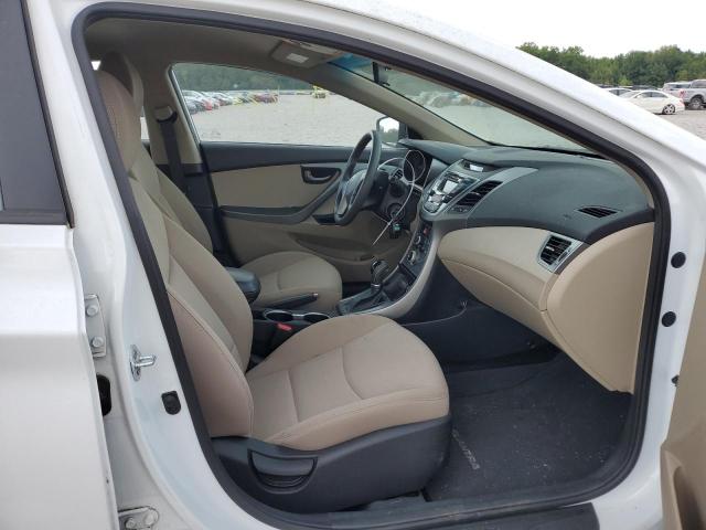 Photo 4 VIN: 5NPDH4AE7GH742436 - HYUNDAI ELANTRA SE 