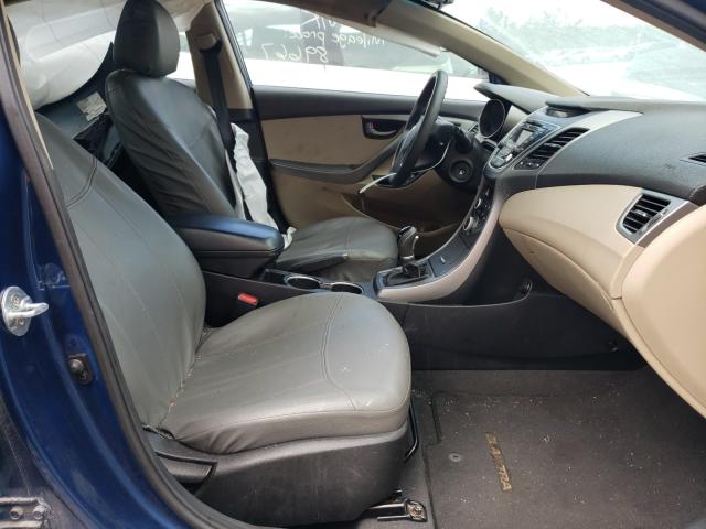 Photo 4 VIN: 5NPDH4AE7GH745739 - HYUNDAI ELANTRA SE 