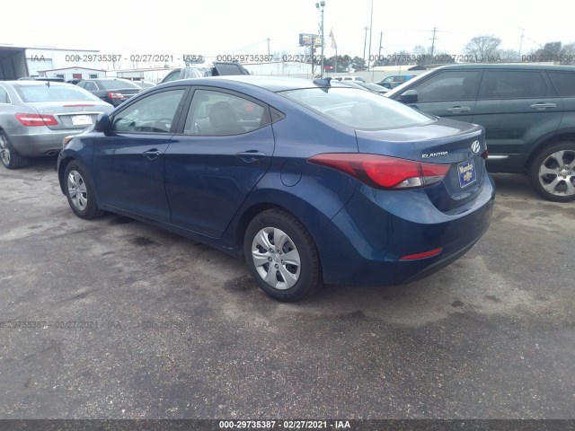 Photo 2 VIN: 5NPDH4AE7GH756854 - HYUNDAI ELANTRA 