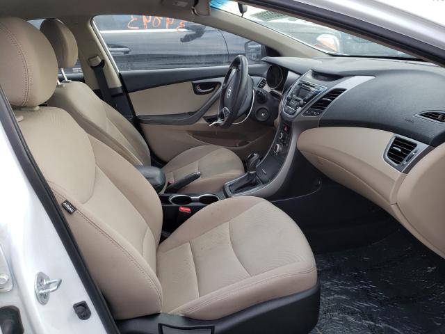 Photo 4 VIN: 5NPDH4AE7GH760693 - HYUNDAI ELANTRA SE 