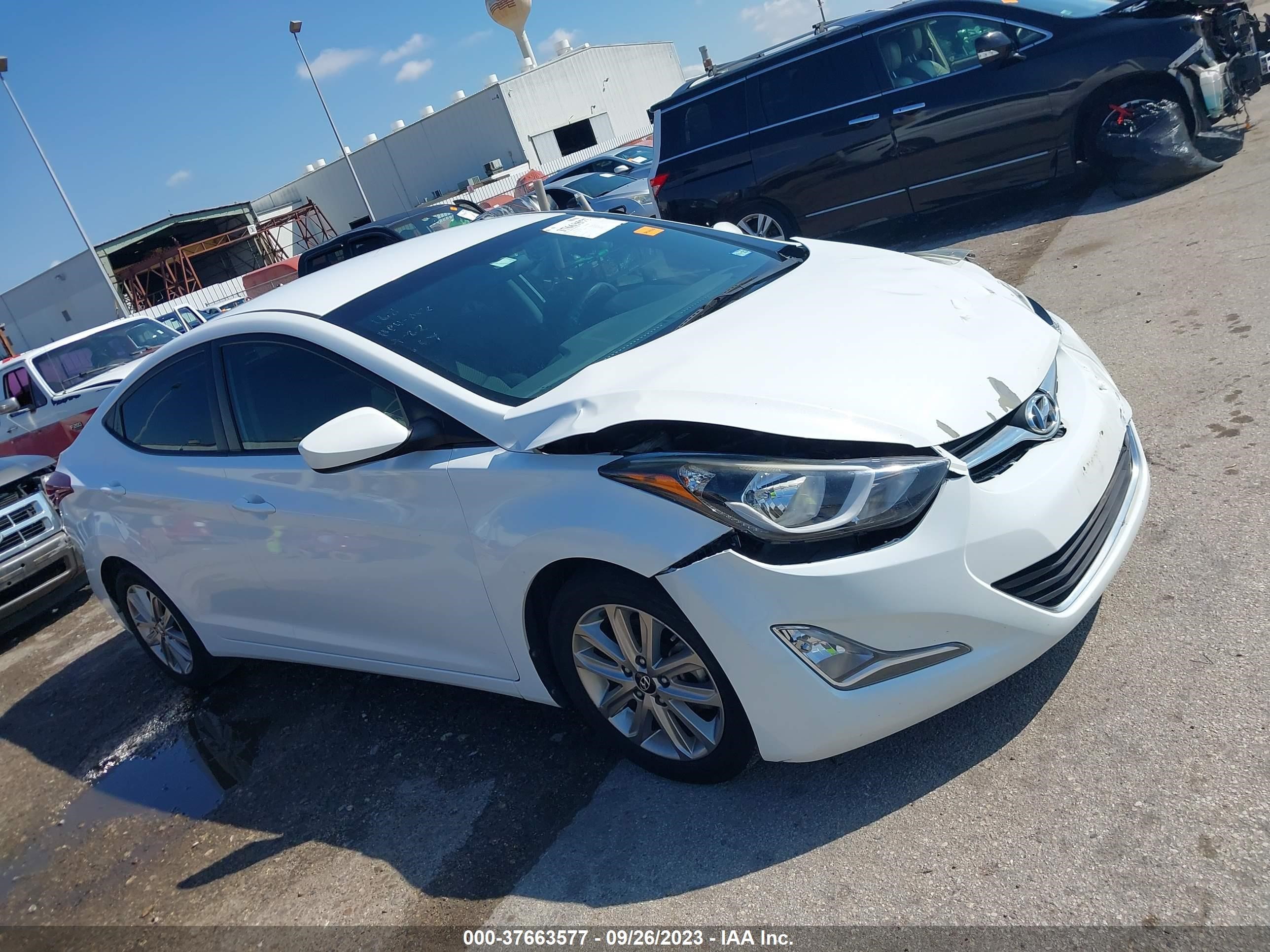 Photo 0 VIN: 5NPDH4AE7GH762282 - HYUNDAI ELANTRA 