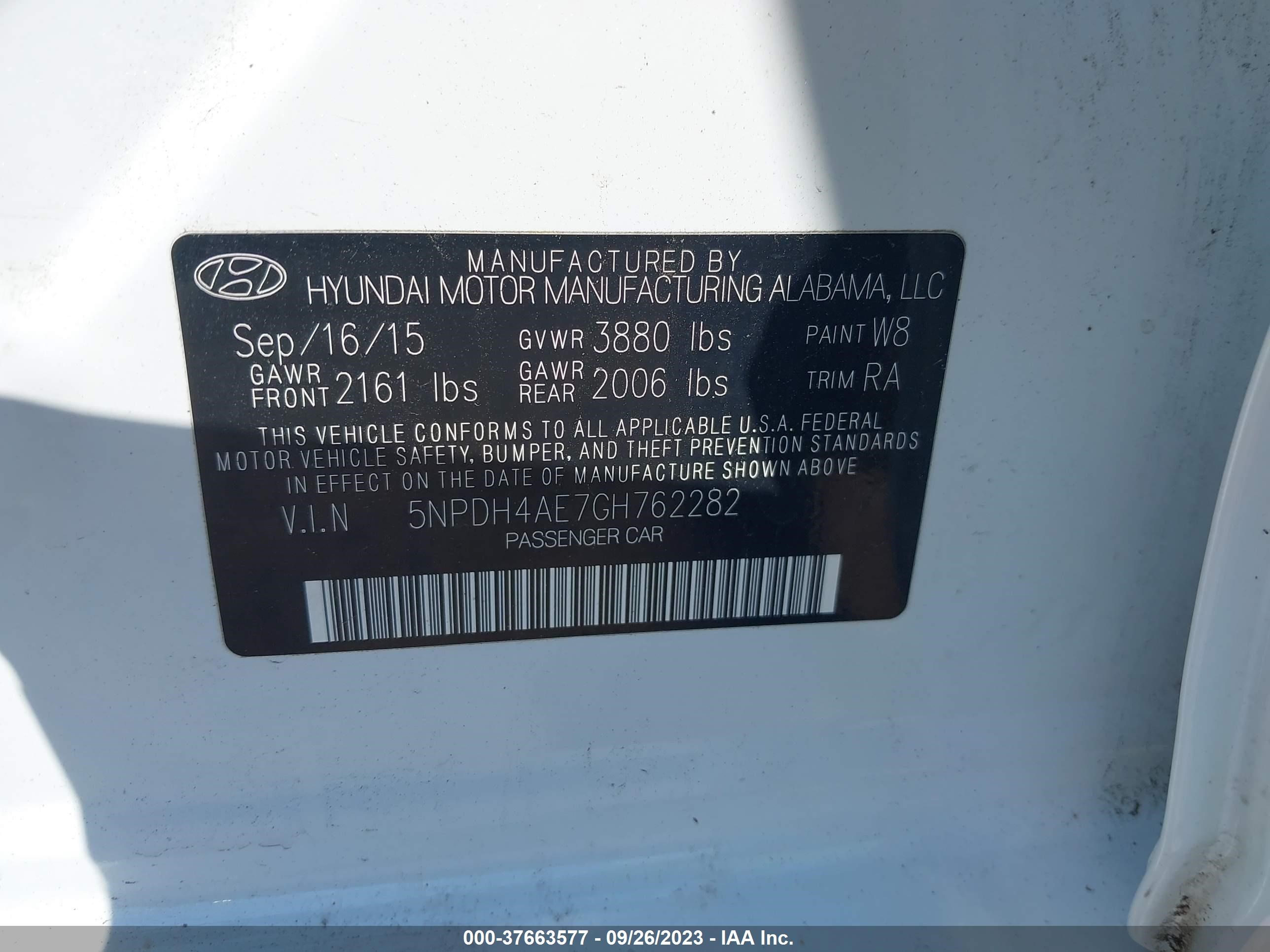 Photo 8 VIN: 5NPDH4AE7GH762282 - HYUNDAI ELANTRA 