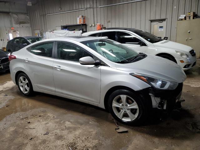 Photo 3 VIN: 5NPDH4AE7GH765201 - HYUNDAI ELANTRA SE 