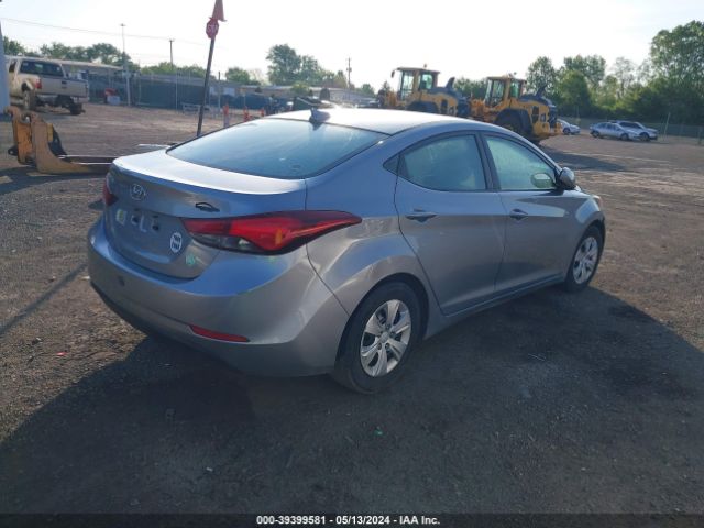 Photo 3 VIN: 5NPDH4AE7GH770835 - HYUNDAI ELANTRA 