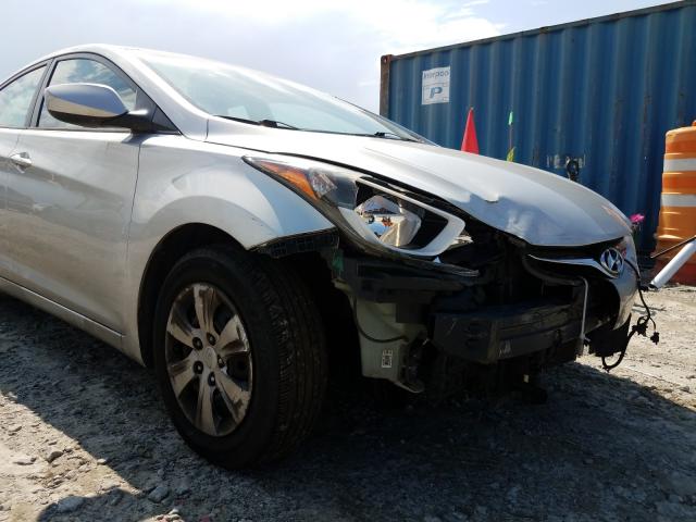 Photo 8 VIN: 5NPDH4AE7GH771516 - HYUNDAI ELANTRA SE 