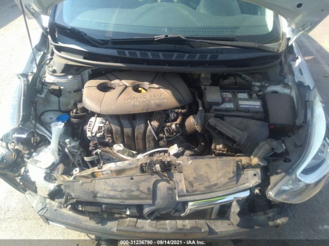 Photo 9 VIN: 5NPDH4AE7GH773086 - HYUNDAI ELANTRA 