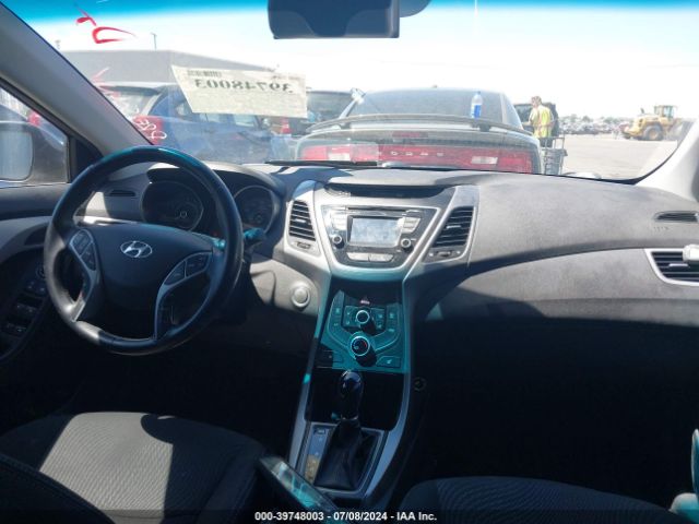 Photo 4 VIN: 5NPDH4AE7GH777767 - HYUNDAI ELANTRA 