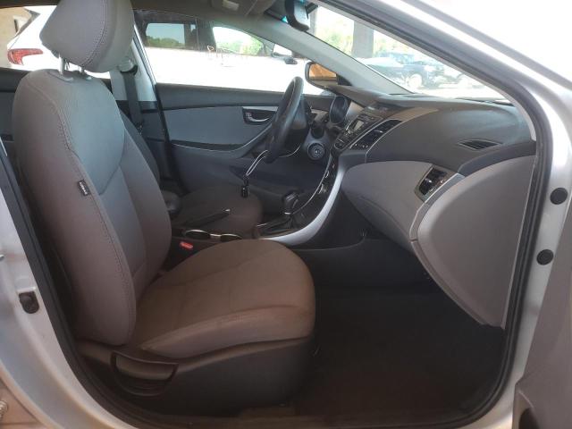 Photo 4 VIN: 5NPDH4AE7GH782080 - HYUNDAI ELANTRA SE 