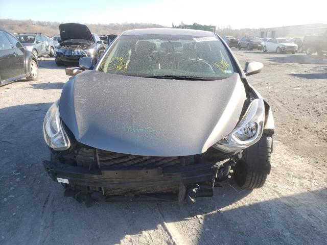 Photo 6 VIN: 5NPDH4AE7GH786078 - HYUNDAI ELANTRA SE 