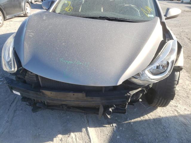 Photo 8 VIN: 5NPDH4AE7GH786078 - HYUNDAI ELANTRA SE 