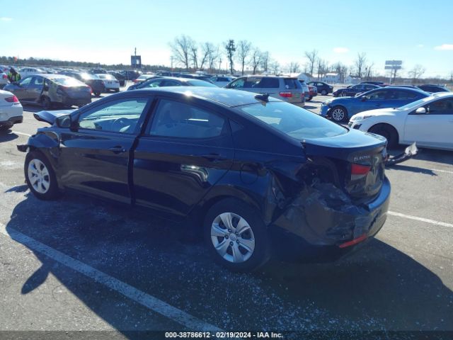 Photo 2 VIN: 5NPDH4AE7GH788042 - HYUNDAI ELANTRA 