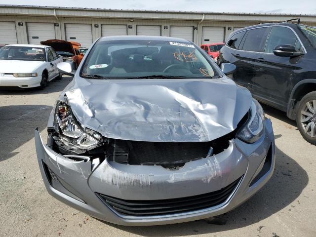 Photo 4 VIN: 5NPDH4AE7GH793256 - HYUNDAI ELANTRA SE 