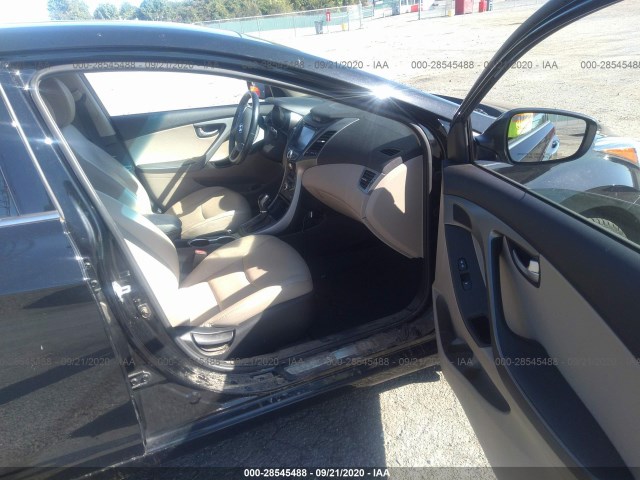 Photo 4 VIN: 5NPDH4AE7GH796853 - HYUNDAI ELANTRA 