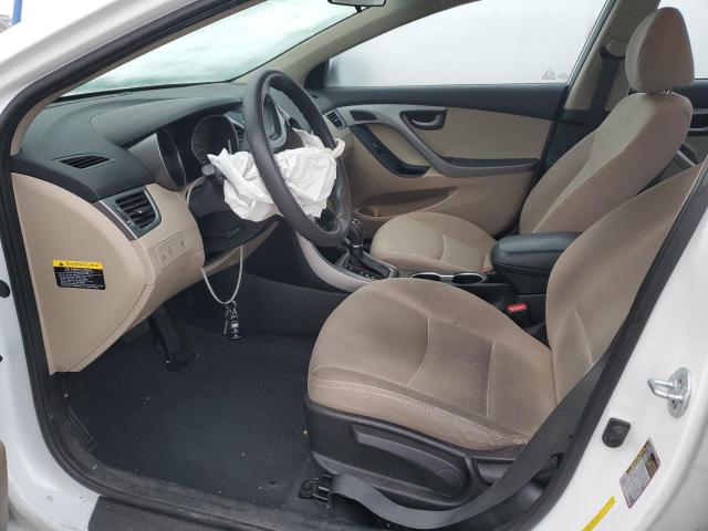 Photo 6 VIN: 5NPDH4AE7GH797744 - HYUNDAI ELANTRA SE 