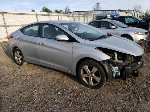 Photo 3 VIN: 5NPDH4AE8BH003472 - HYUNDAI ELANTRA GL 