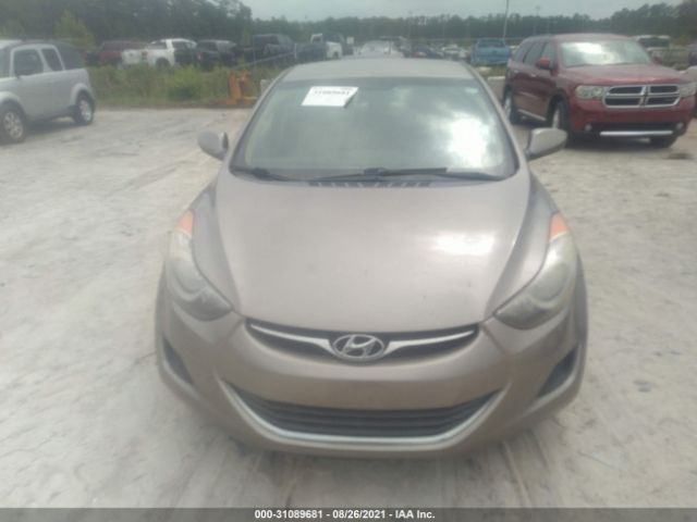 Photo 5 VIN: 5NPDH4AE8BH004315 - HYUNDAI ELANTRA 