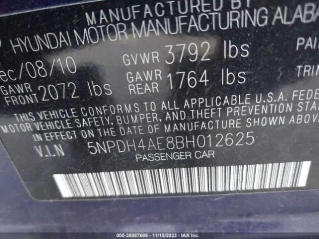 Photo 8 VIN: 5NPDH4AE8BH012625 - HYUNDAI ELANTRA 