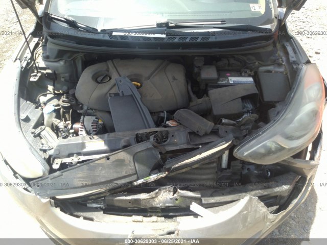 Photo 9 VIN: 5NPDH4AE8BH018425 - HYUNDAI ELANTRA 