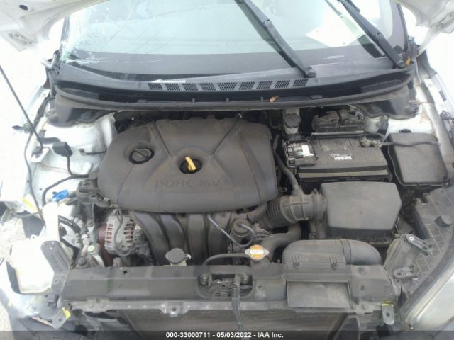 Photo 9 VIN: 5NPDH4AE8BH027495 - HYUNDAI ELANTRA 