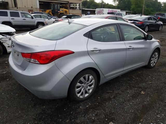 Photo 3 VIN: 5NPDH4AE8BH031532 - HYUNDAI ELANTRA 