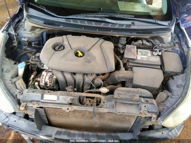 Photo 9 VIN: 5NPDH4AE8BH033586 - HYUNDAI ELANTRA 