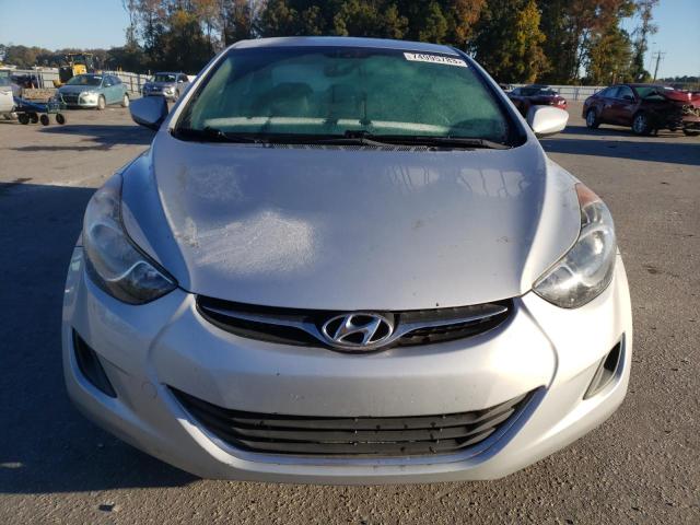 Photo 4 VIN: 5NPDH4AE8BH035855 - HYUNDAI ELANTRA 