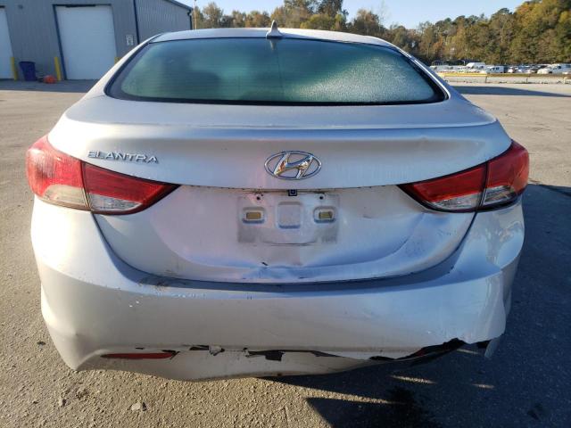 Photo 5 VIN: 5NPDH4AE8BH035855 - HYUNDAI ELANTRA 