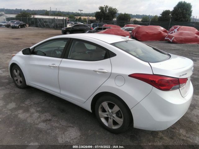 Photo 2 VIN: 5NPDH4AE8BH039579 - HYUNDAI ELANTRA 