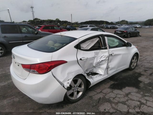 Photo 3 VIN: 5NPDH4AE8BH039579 - HYUNDAI ELANTRA 