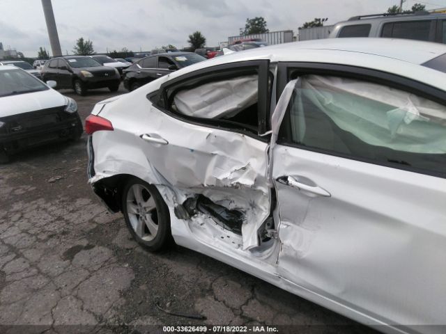 Photo 5 VIN: 5NPDH4AE8BH039579 - HYUNDAI ELANTRA 