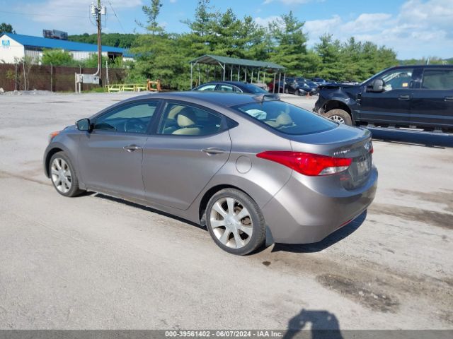 Photo 2 VIN: 5NPDH4AE8BH042045 - HYUNDAI ELANTRA 