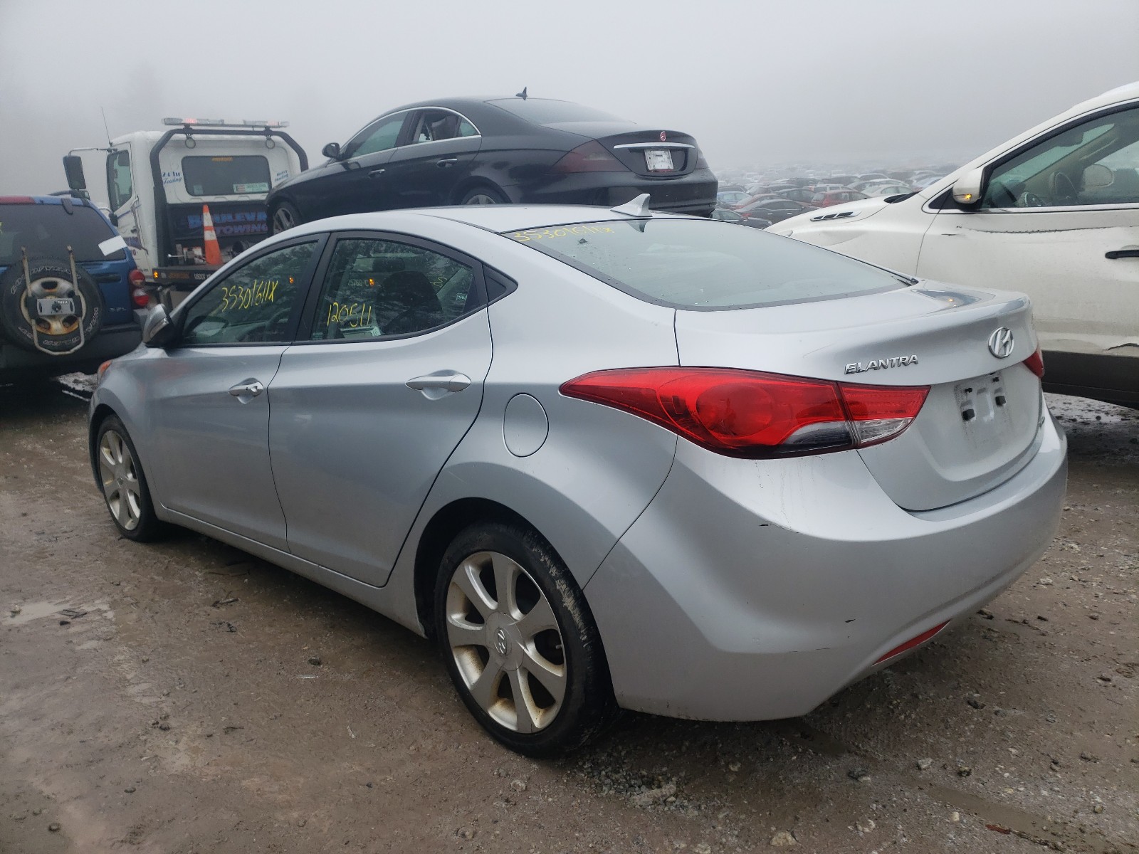 Photo 2 VIN: 5NPDH4AE8BH053420 - HYUNDAI ELANTRA GL 