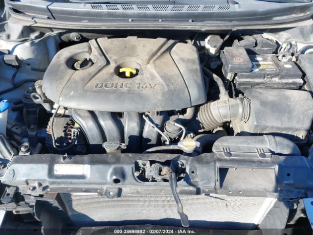 Photo 9 VIN: 5NPDH4AE8BH075501 - HYUNDAI ELANTRA 